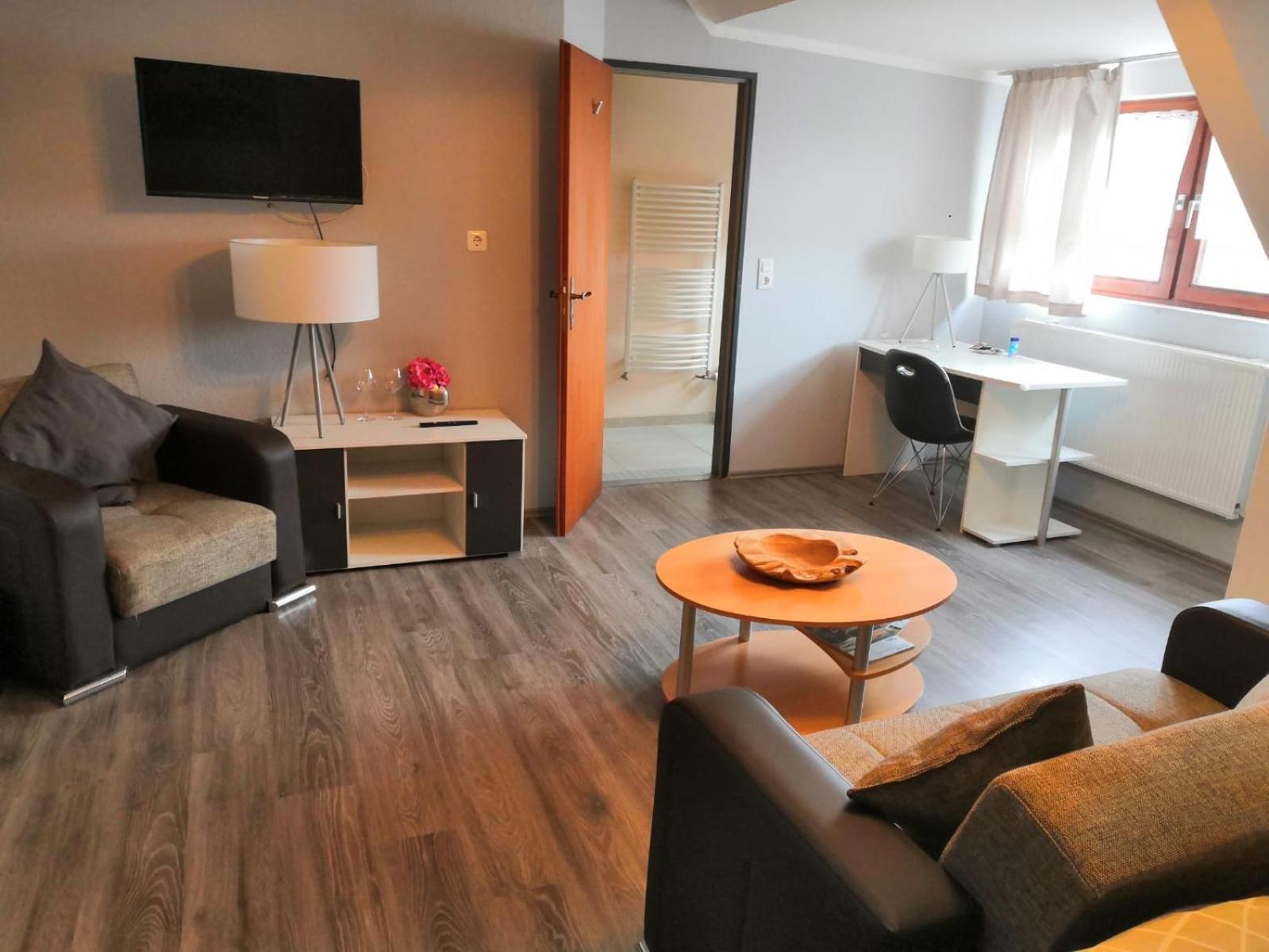 Hotel Zur Schmiede Heiningen Esterno foto